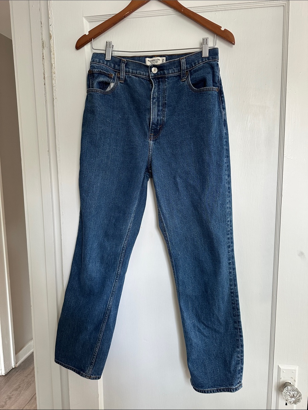 Abercrombie & Fitch Women's Straight-Leg Blue Denim Jeans